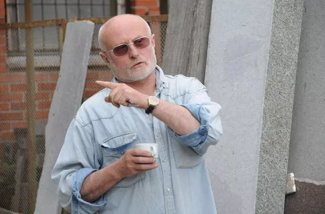 „Jis nenorėjo padaryti kičo“: Tauragėje – skulptoriaus Romualdo Midvikio paroda